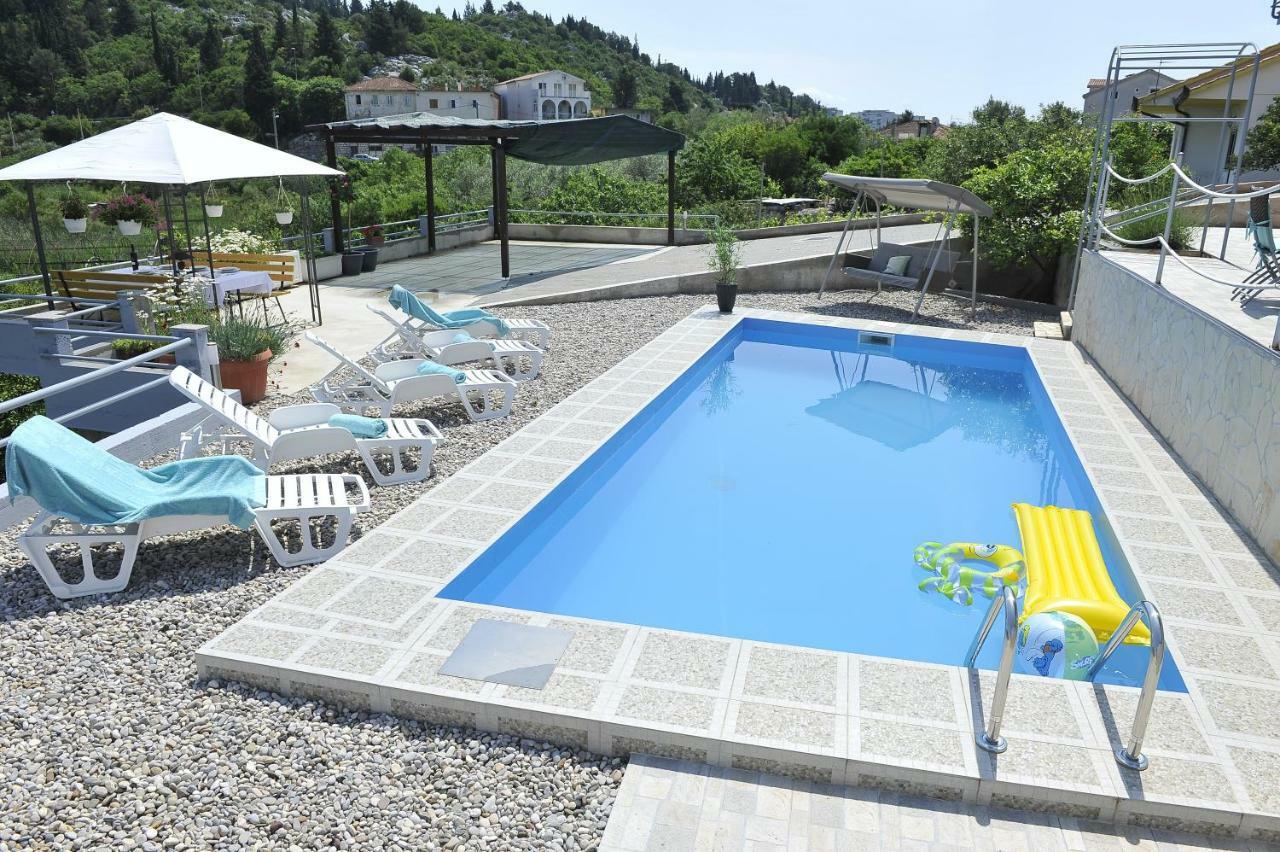 Apartments Neda Плоче Екстериор снимка