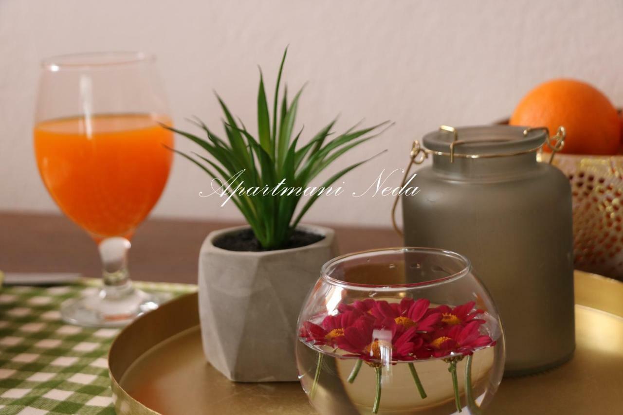 Apartments Neda Плоче Екстериор снимка